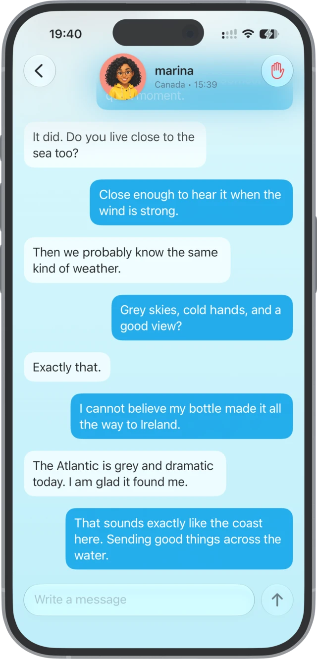 A pen pal conversation in the Shorebound app between Ireland and Canada